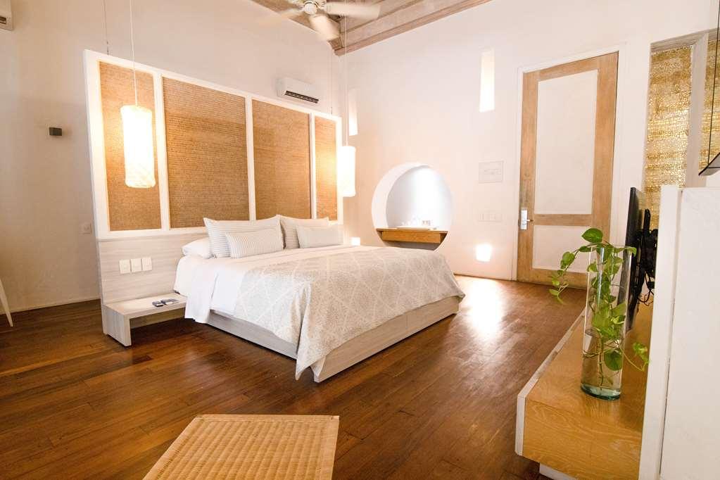 Nacar Hotel Cartagena, Curio Collection By Hilton Room photo