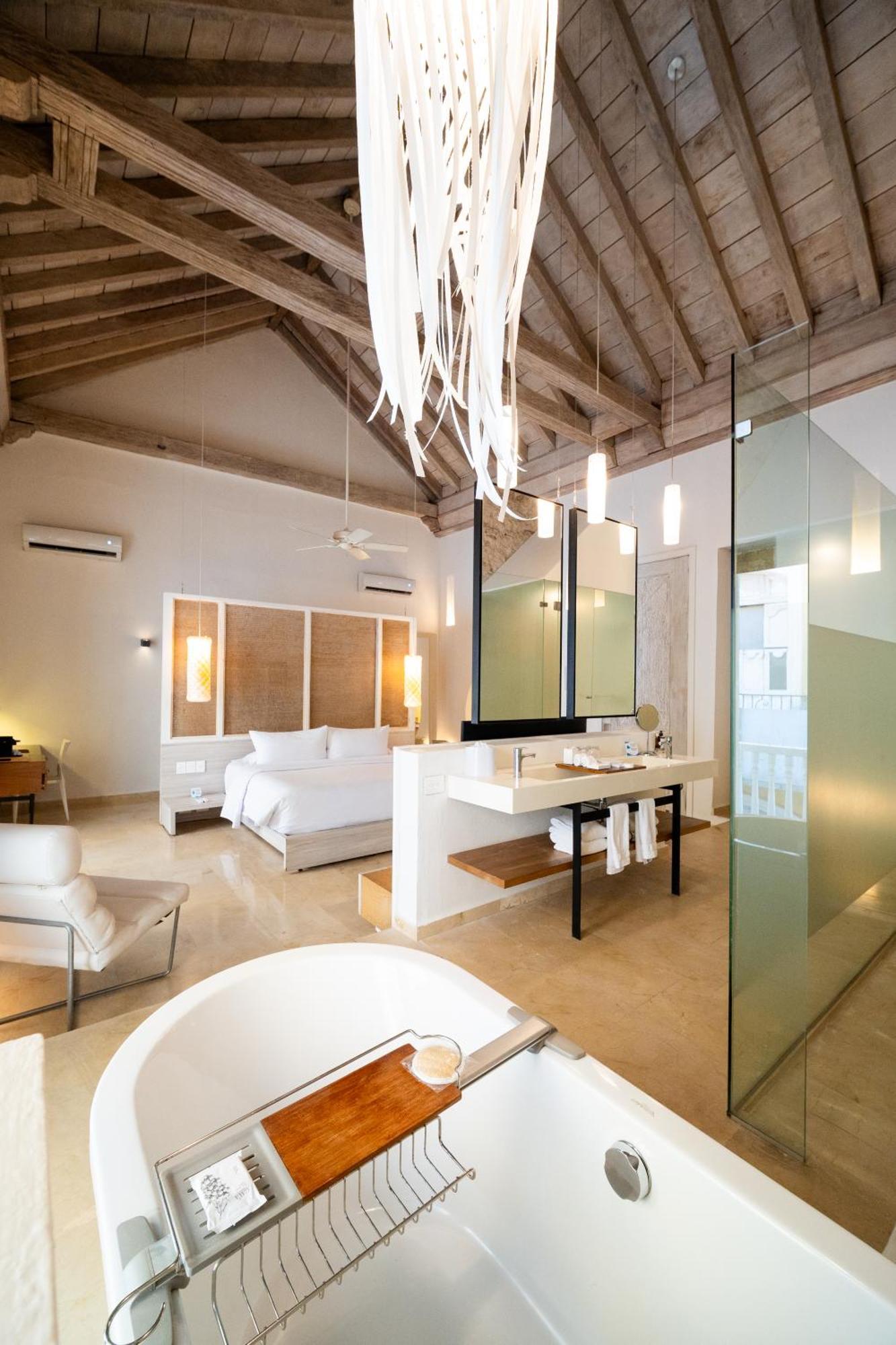 Nacar Hotel Cartagena, Curio Collection By Hilton Exterior photo