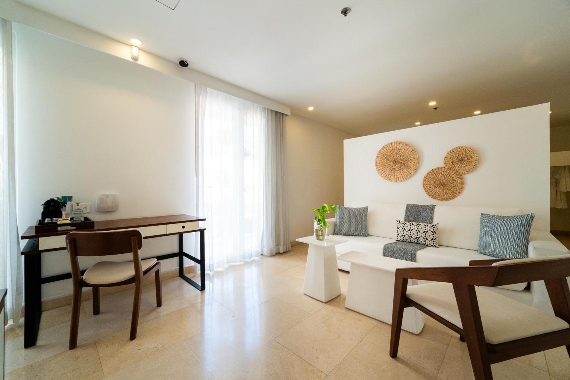 Nacar Hotel Cartagena, Curio Collection By Hilton Exterior photo