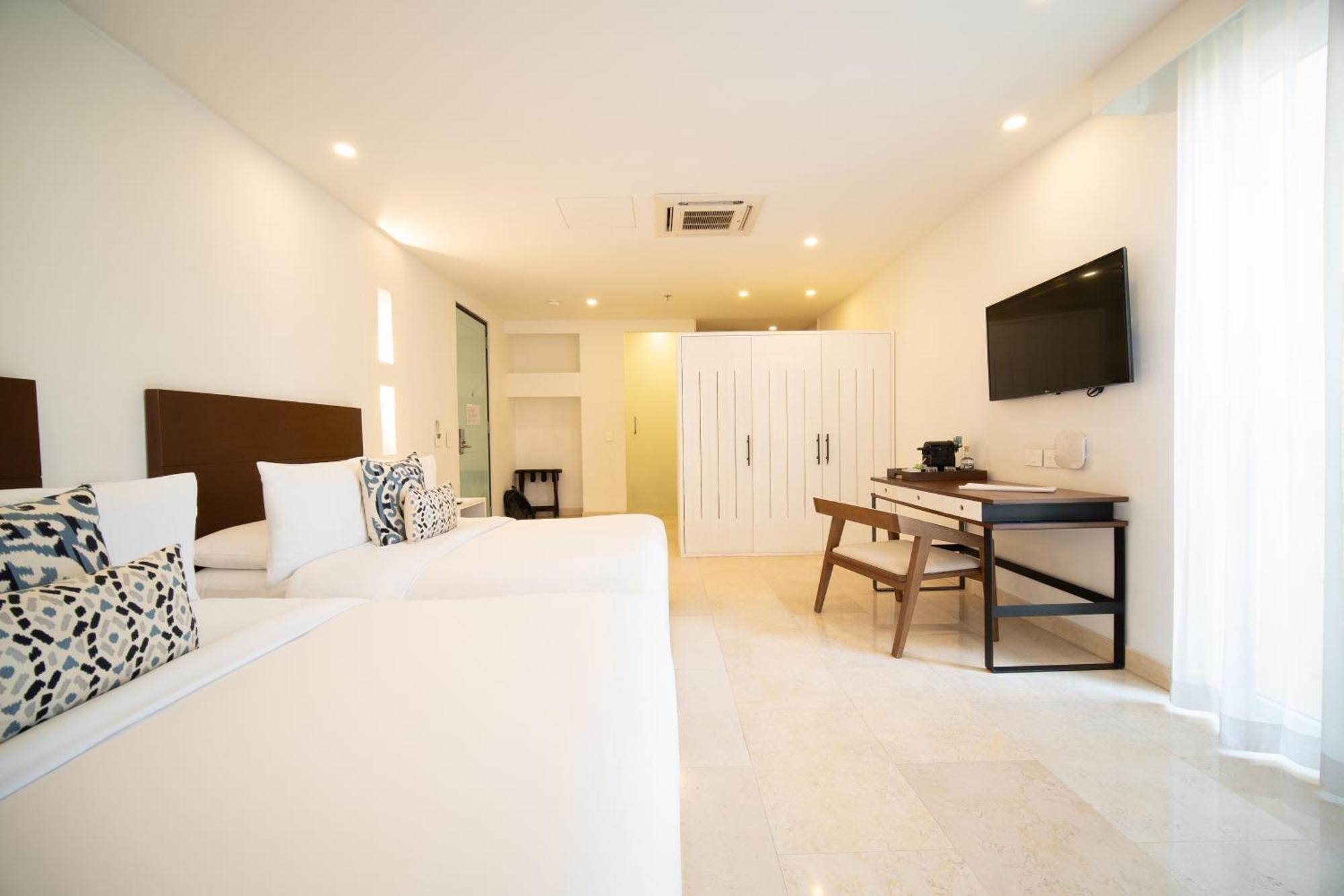 Nacar Hotel Cartagena, Curio Collection By Hilton Exterior photo
