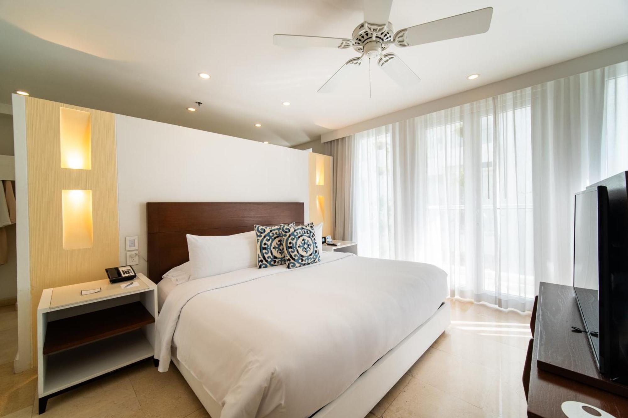 Nacar Hotel Cartagena, Curio Collection By Hilton Exterior photo